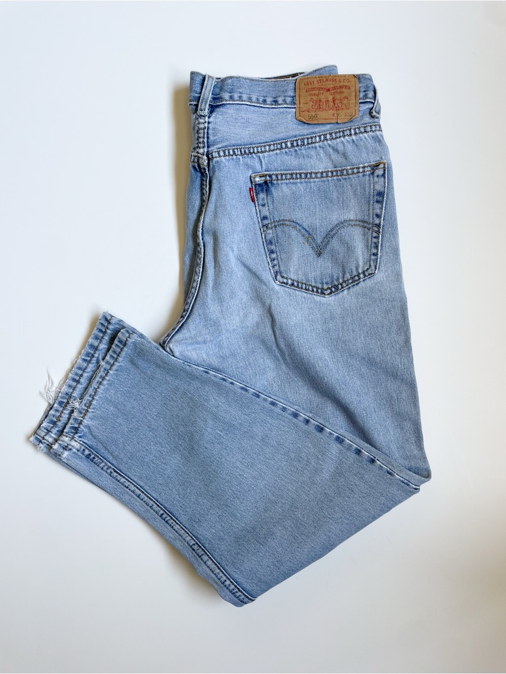 Levi's Men's Vintage Levi’s 550 Light Blue Relaxed Fit Jeans 36x32